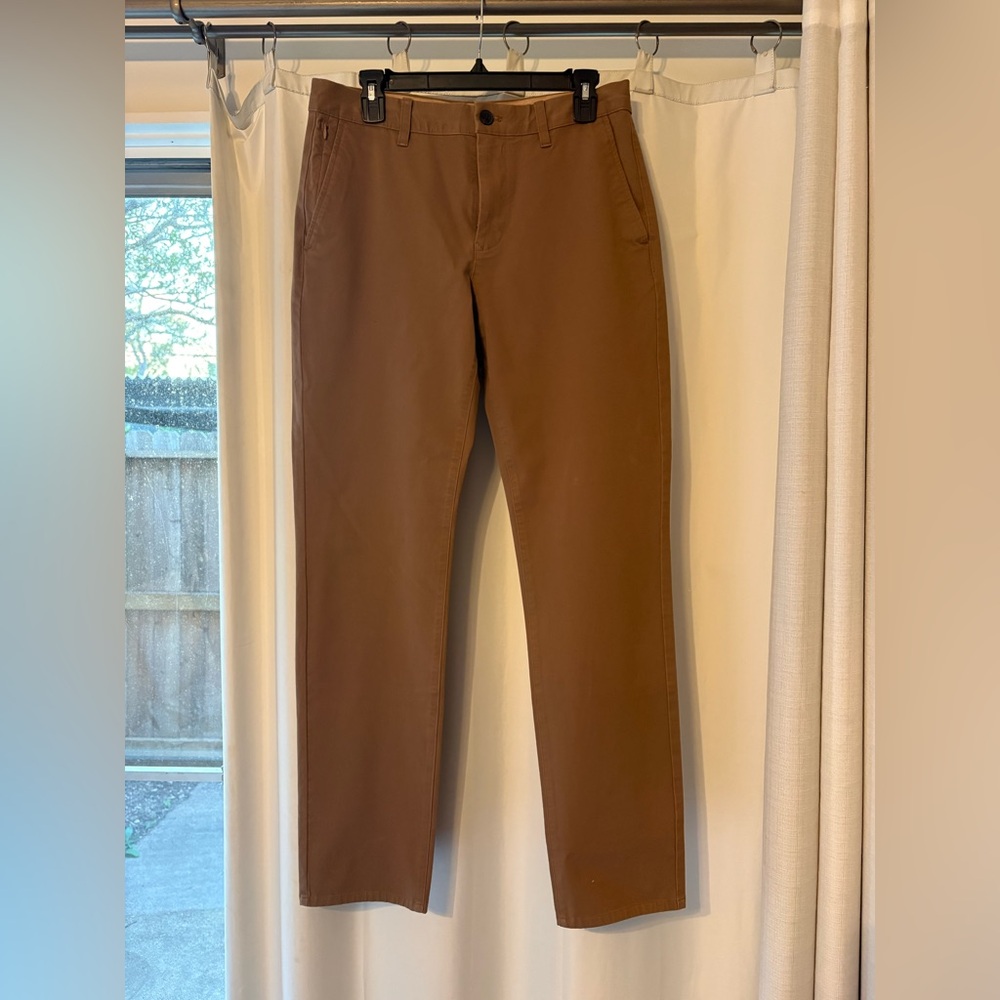 Bonobos Men's Brown Slim Straight Chinos